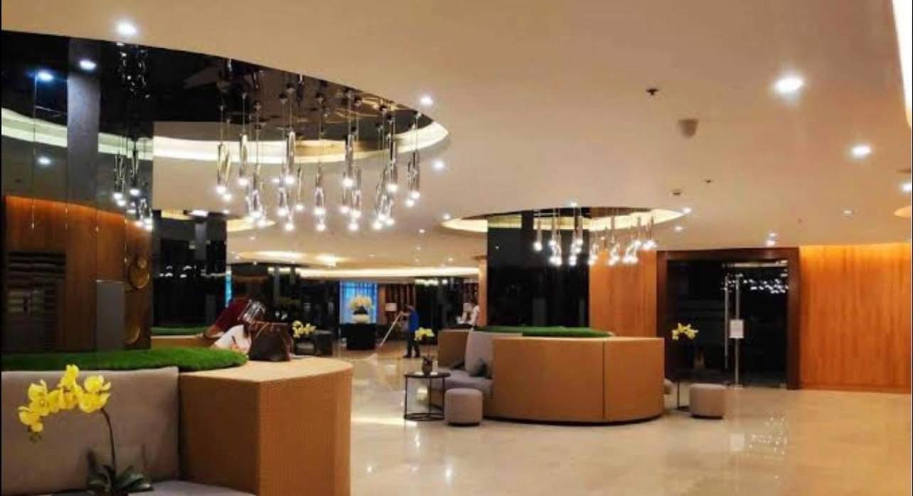 Shore 2 Residences High Speed Internet Walking Distance To Moa And Ikea 马尼拉 外观 照片